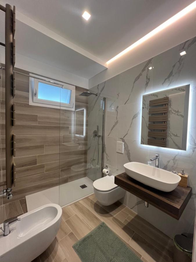 Tulip Luxury Howme باري المظهر الخارجي الصورة