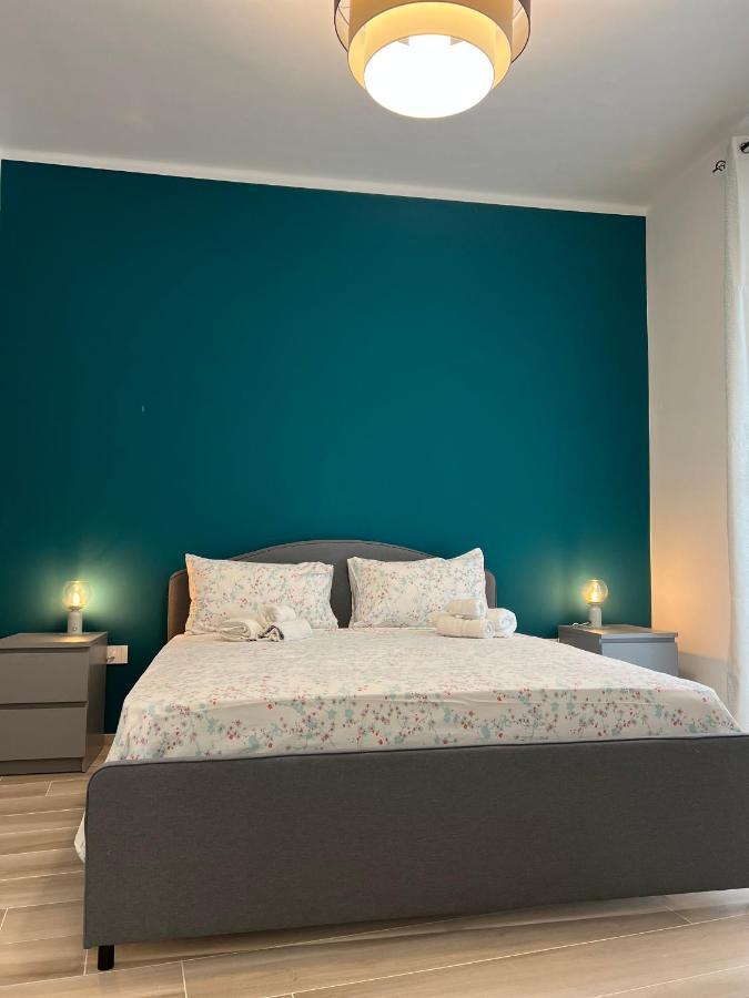 Tulip Luxury Howme باري المظهر الخارجي الصورة